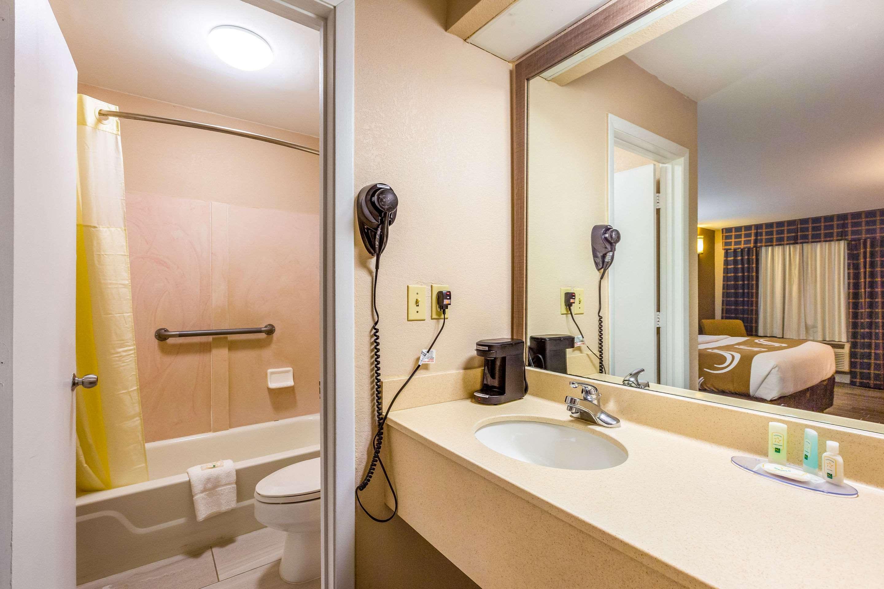Quality Inn Quincy - Tallahassee West Eksteriør billede
