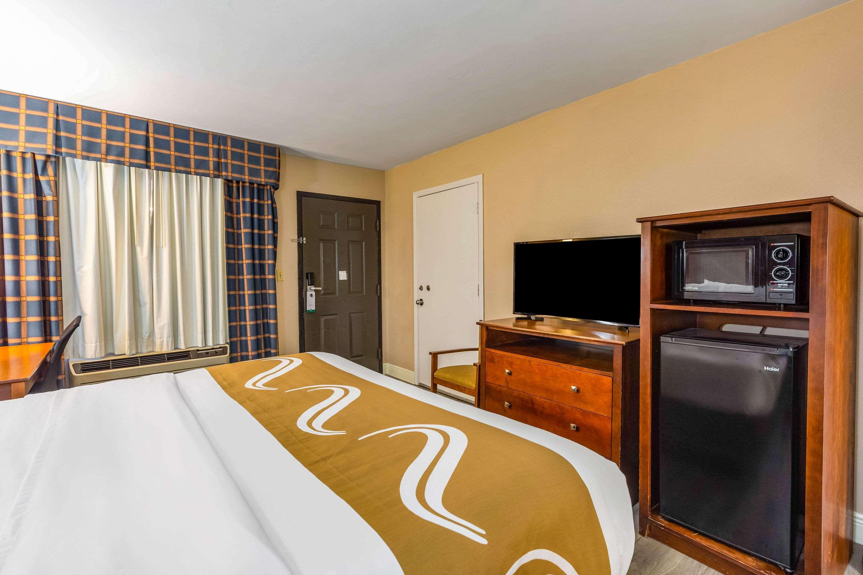 Quality Inn Quincy - Tallahassee West Eksteriør billede