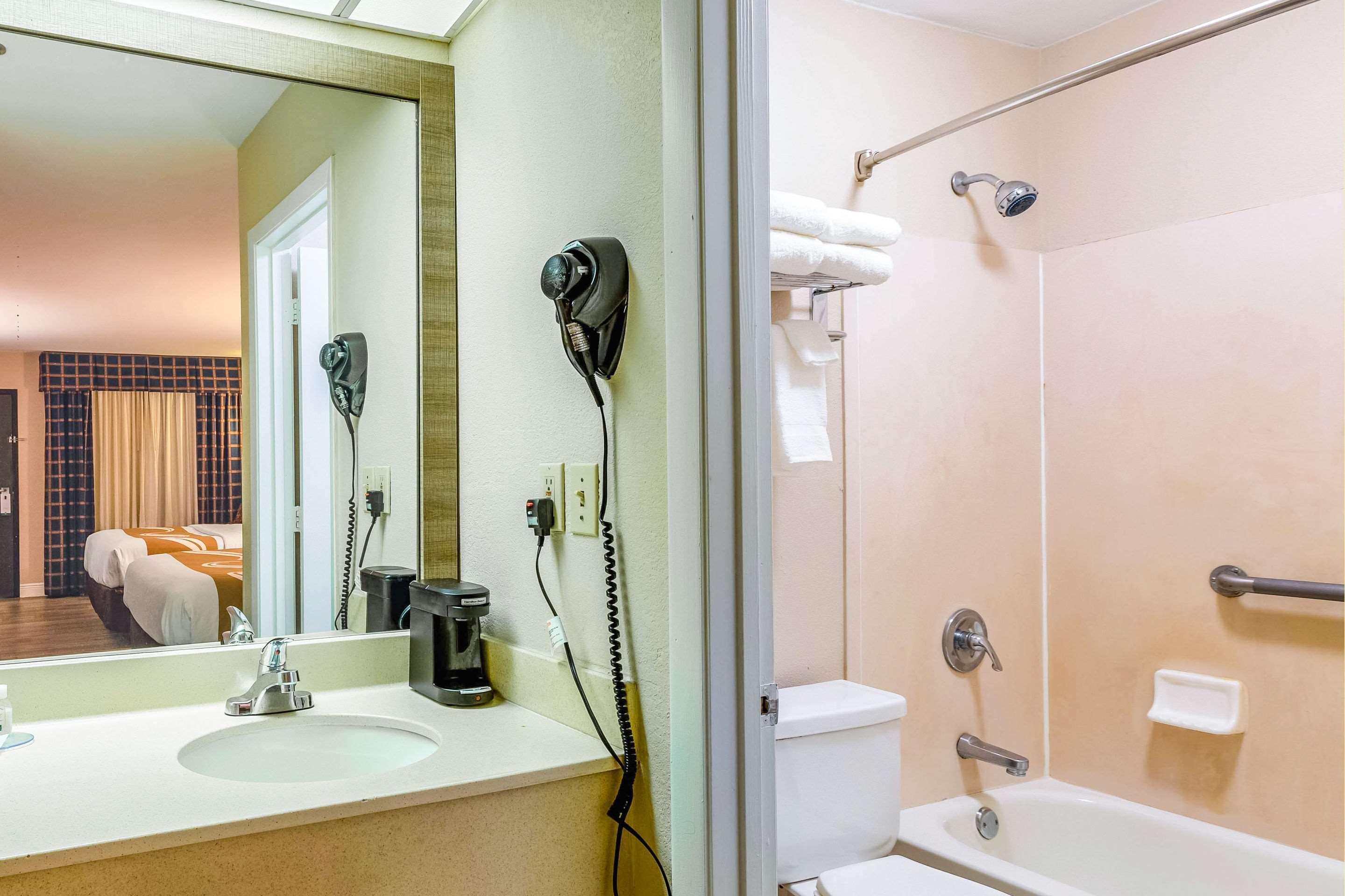Quality Inn Quincy - Tallahassee West Eksteriør billede