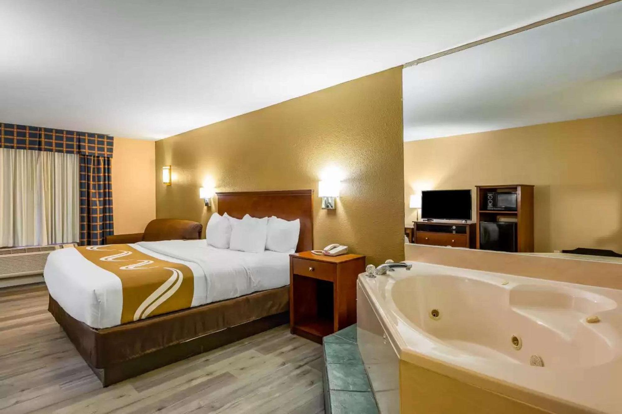 Quality Inn Quincy - Tallahassee West Eksteriør billede